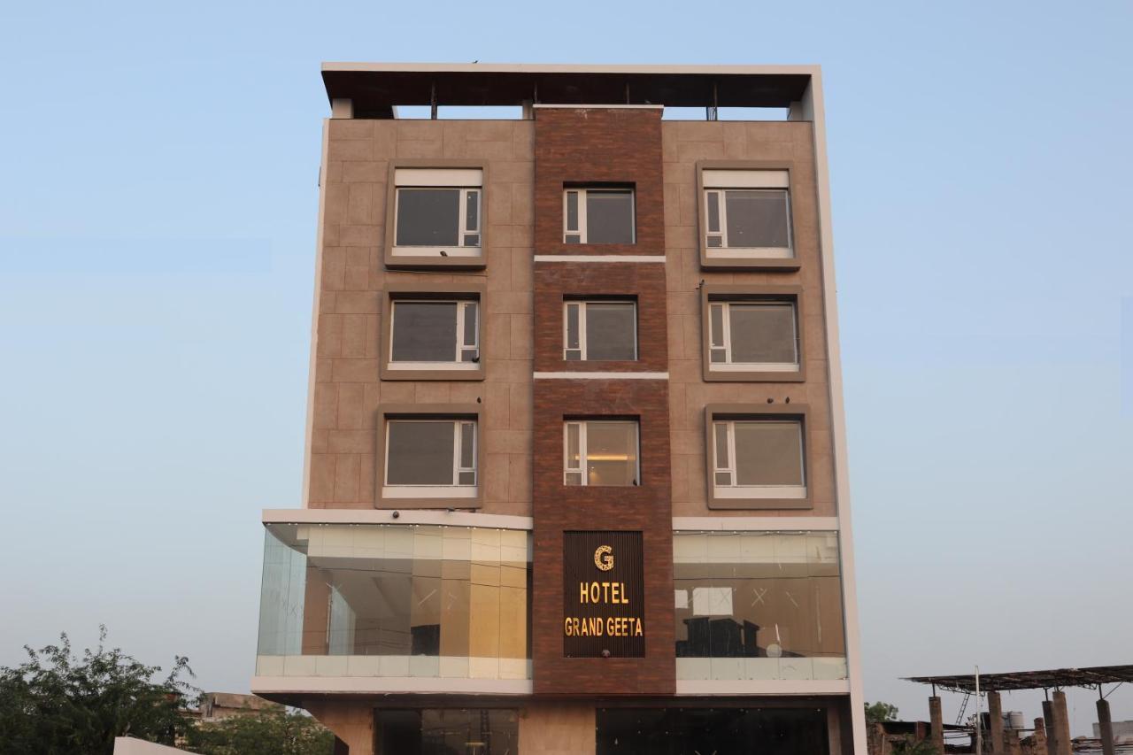 بيوار Hotel Grand Geeta المظهر الخارجي الصورة