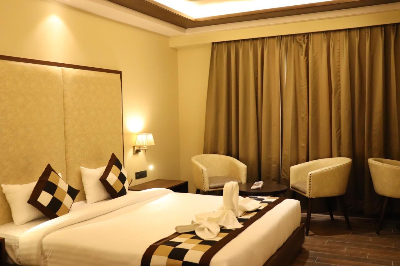 بيوار Hotel Grand Geeta المظهر الخارجي الصورة